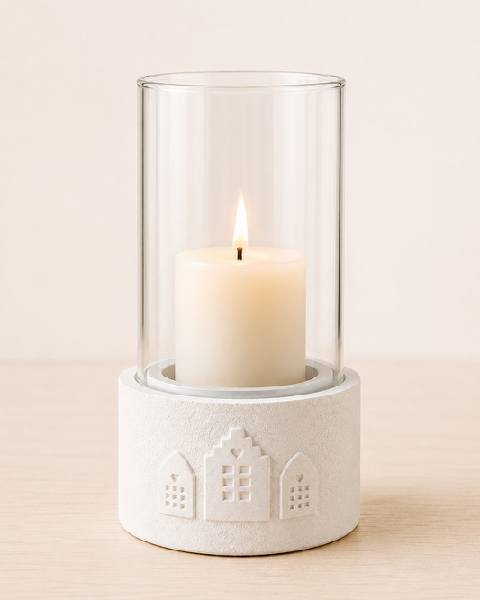 Glas-Windlichter mit Kerzensockel Hausmotiv oder Schmetterlingsmotiv